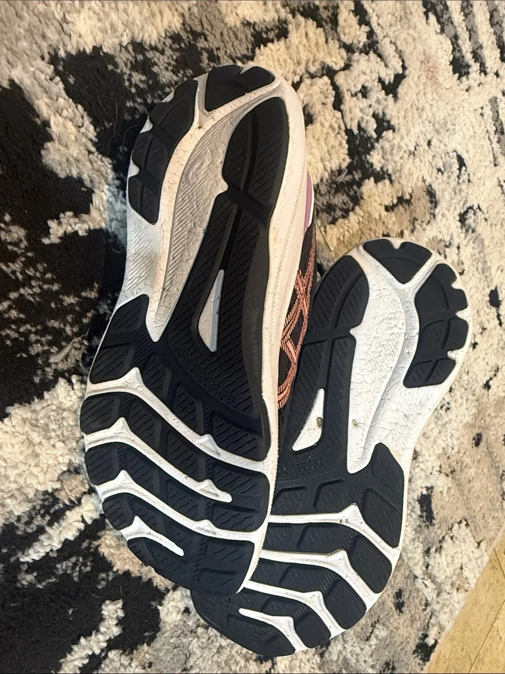 Saucony Black Sneakers with Pink and Purple Accents